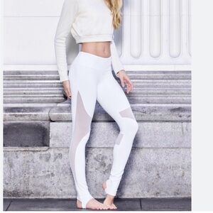 Alo Coast Legging White
